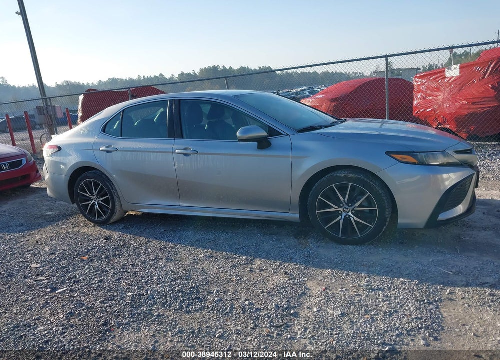 2021 TOYOTA CAMRY SE VIN: 4T1G11AKXMU574424