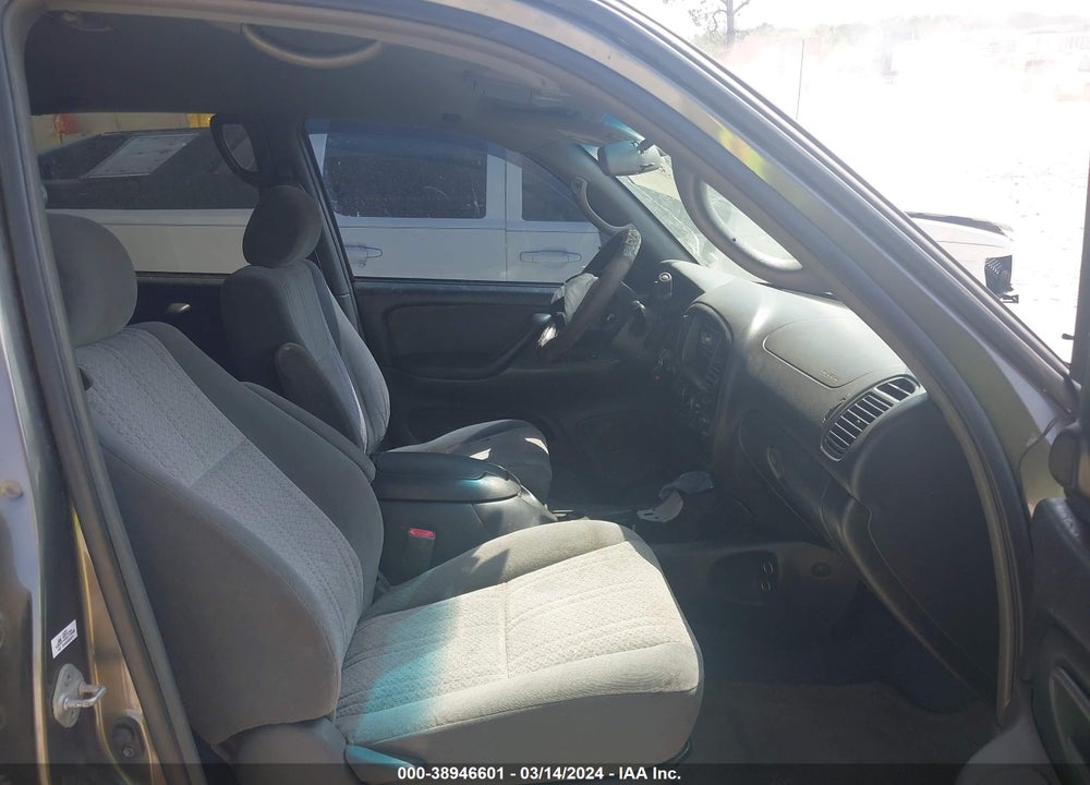2006 TOYOTA TUNDRA SR5 V8 VIN: 5TBET341X6S550922