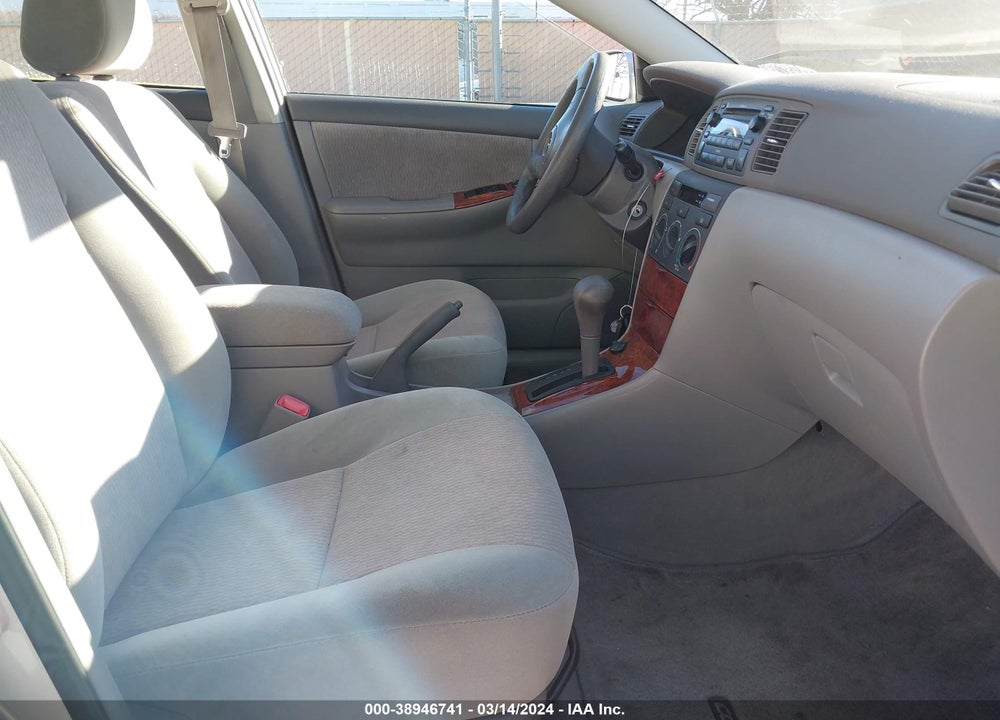 2007 TOYOTA COROLLA LE VIN: 1NXBR32E47Z798901