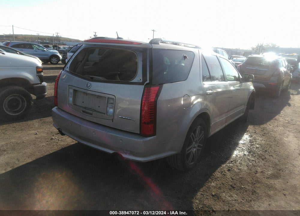 2008 CADILLAC SRX V6 VIN: 1GYEE637180110998