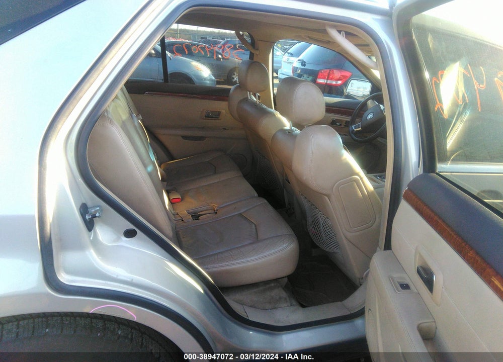 2008 CADILLAC SRX V6 VIN: 1GYEE637180110998