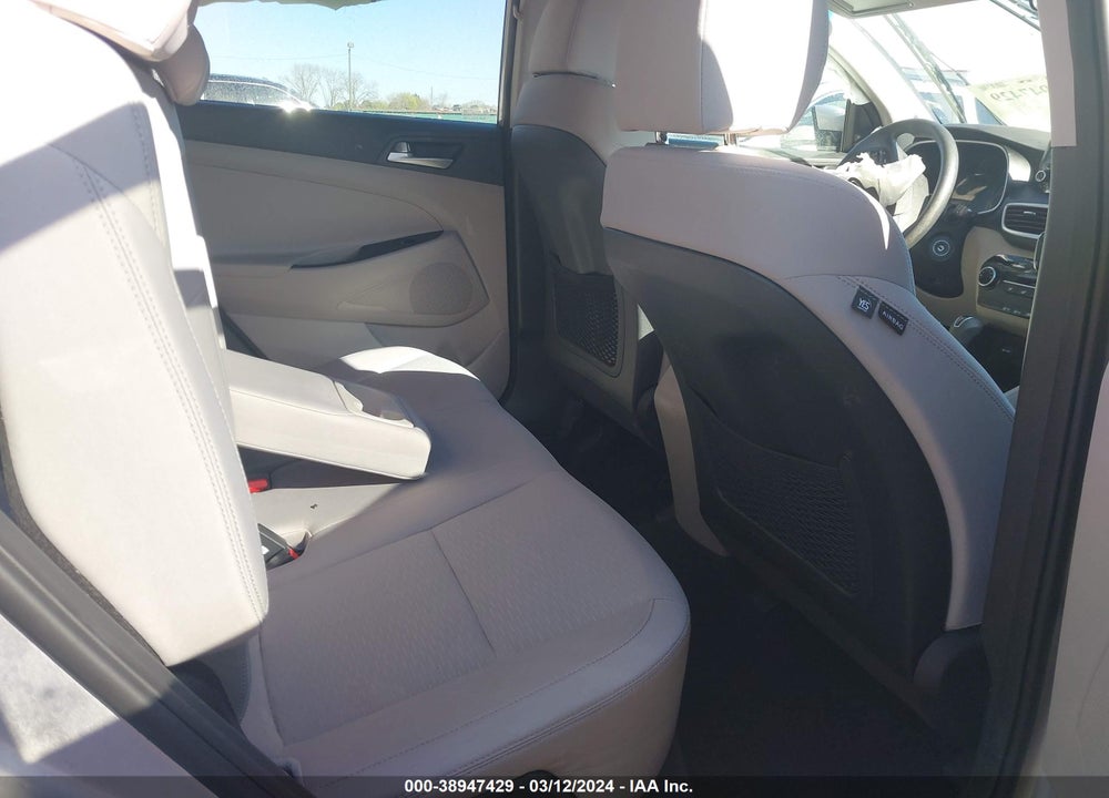2020 HYUNDAI TUCSON SE VIN: KM8J2CA4XLU117515