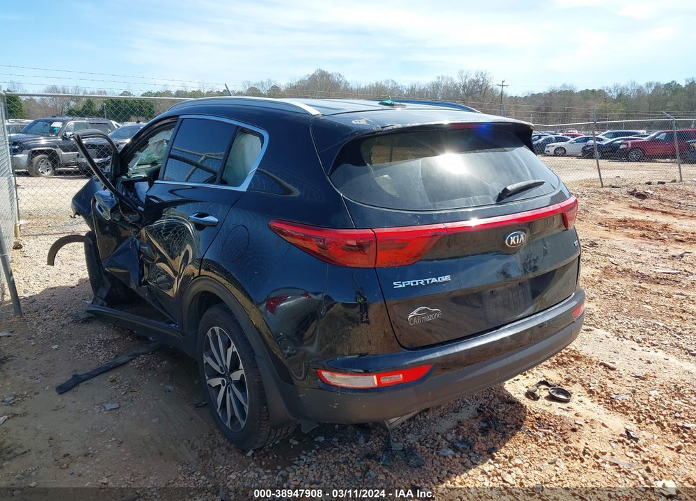 2017 KIA SPORTAGE EX VIN: KNDPNCACXH7275663