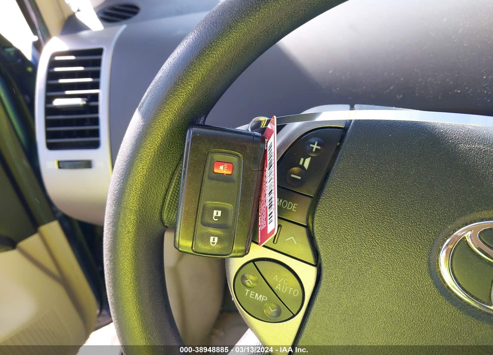 2005 TOYOTA PRIUS VIN: JTDKB20U757029866