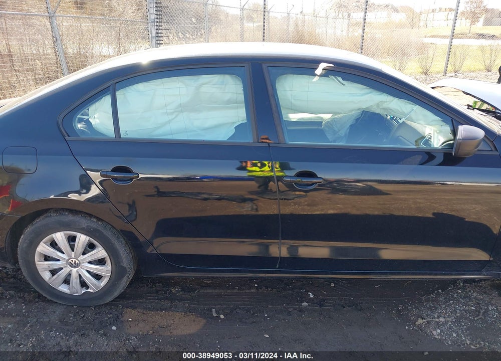 2014 VOLKSWAGEN JETTA 2.0L S VIN: 3VW2K7AJ1EM431869