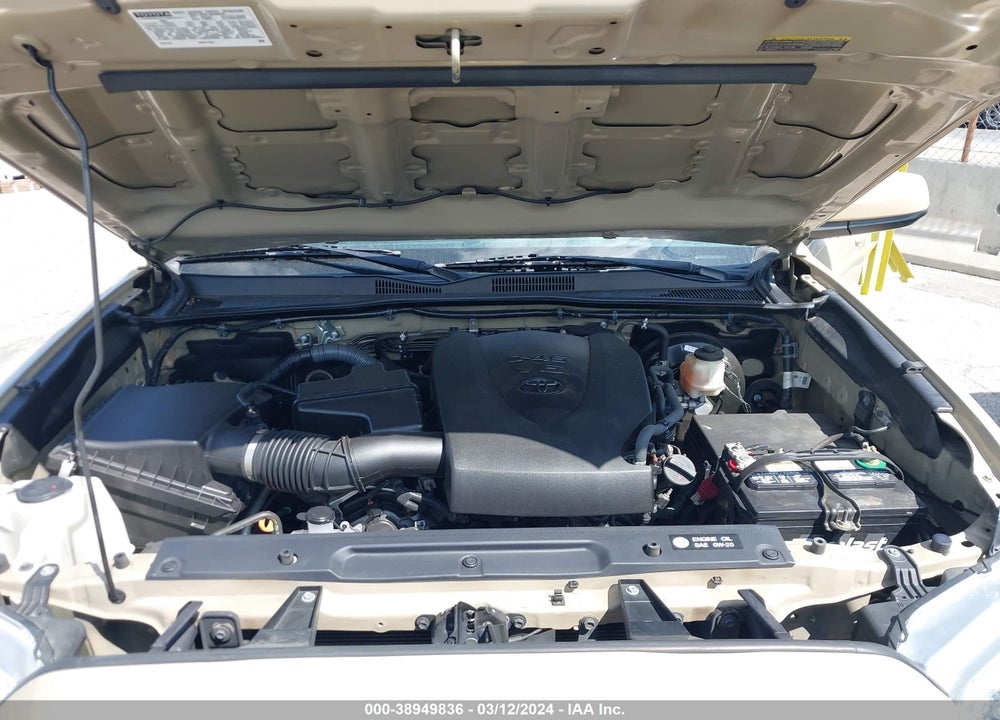 2017 TOYOTA TACOMA SR5 V6 VIN: 3TMAZ5CN5HM045149