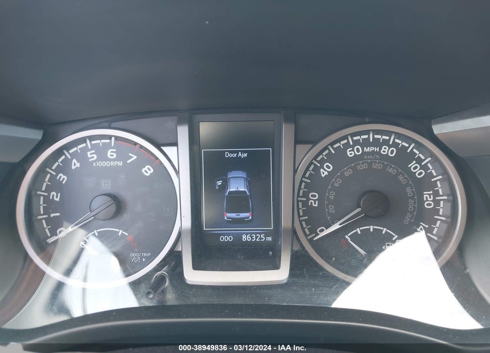 2017 TOYOTA TACOMA SR5 V6 VIN: 3TMAZ5CN5HM045149