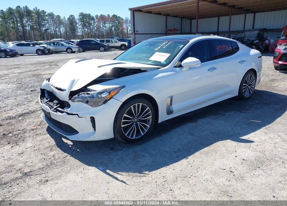 2018 KIA STINGER VIN: KNAE25LA1J6033425
