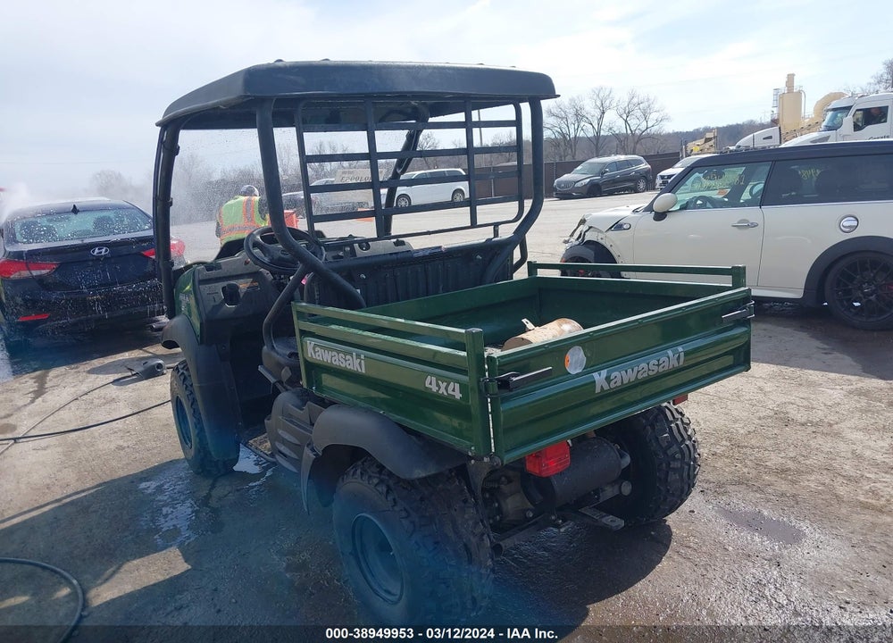2021 KAWASAKI KAF400 P VIN: JK1AFEP10MB508388