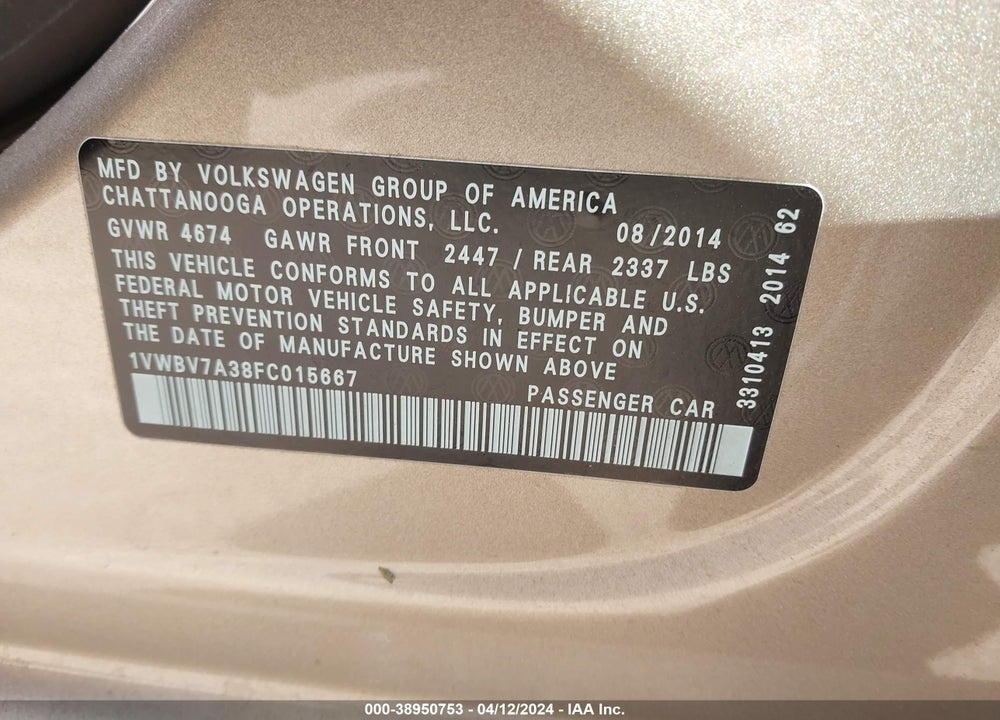 2015 VOLKSWAGEN PASSAT 2.0L TDI SE VIN: 1VWBV7A38FC015667