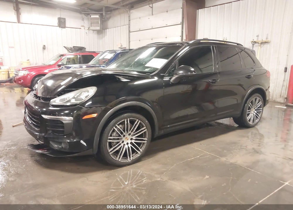 2016 PORSCHE CAYENNE VIN: WP1AA2A29GLA10708