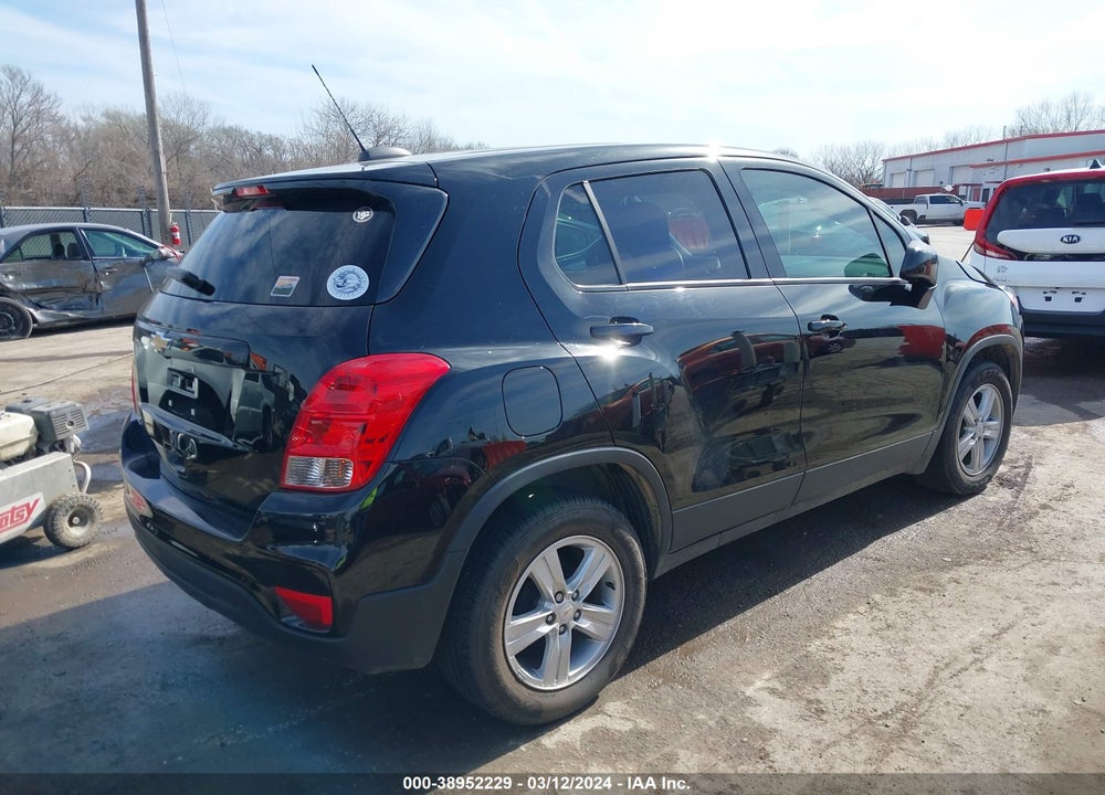 2020 CHEVROLET TRAX FWD LS VIN: KL7CJKSB2LB063885