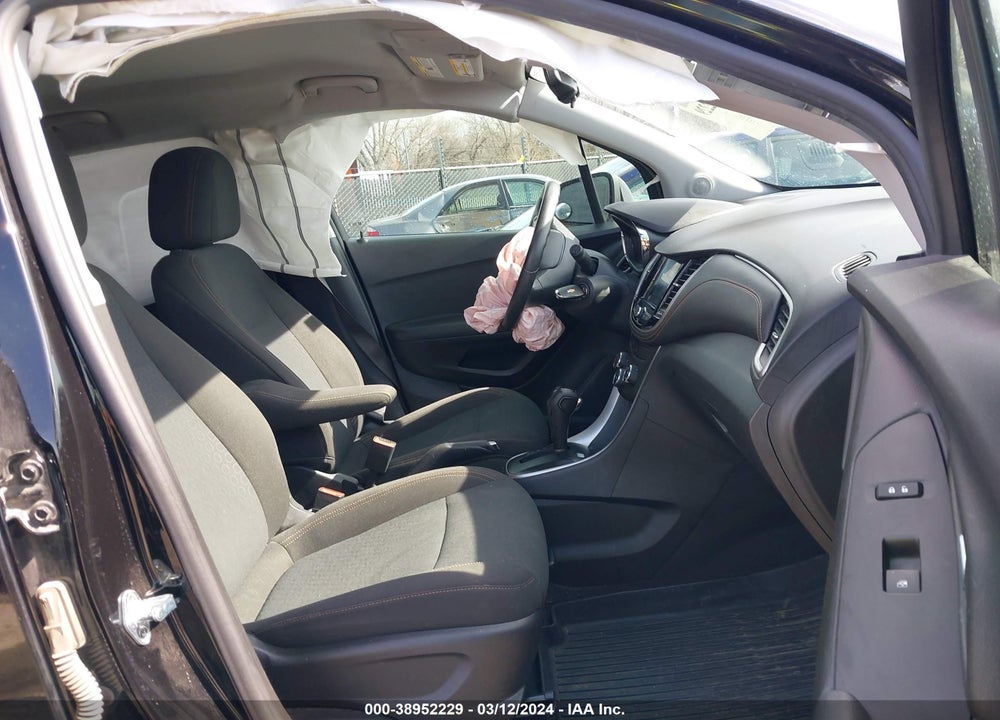 2020 CHEVROLET TRAX FWD LS VIN: KL7CJKSB2LB063885