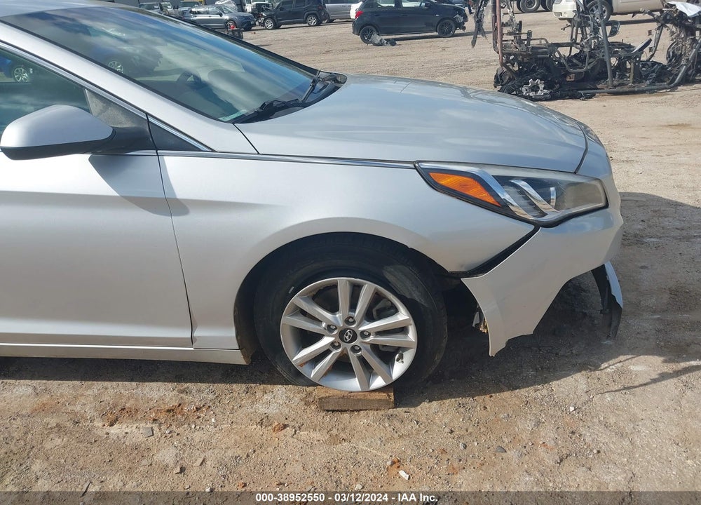 2017 HYUNDAI SONATA VIN: 5NPE24AF4HH568874