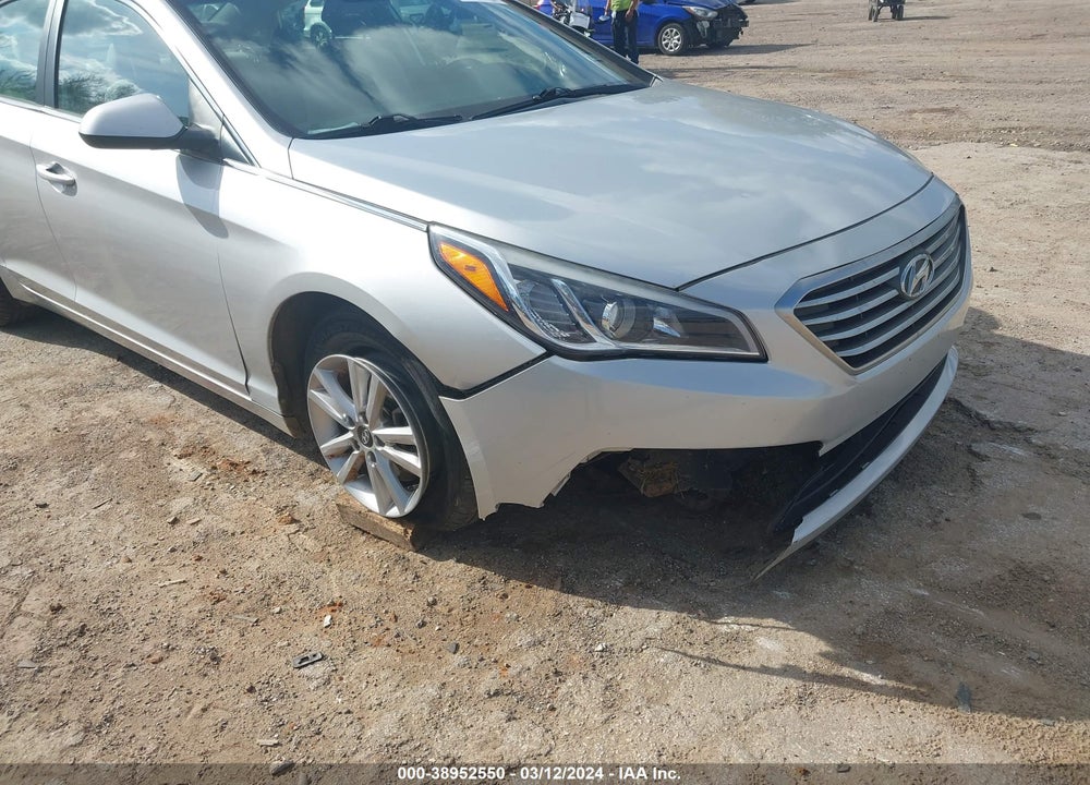 2017 HYUNDAI SONATA VIN: 5NPE24AF4HH568874