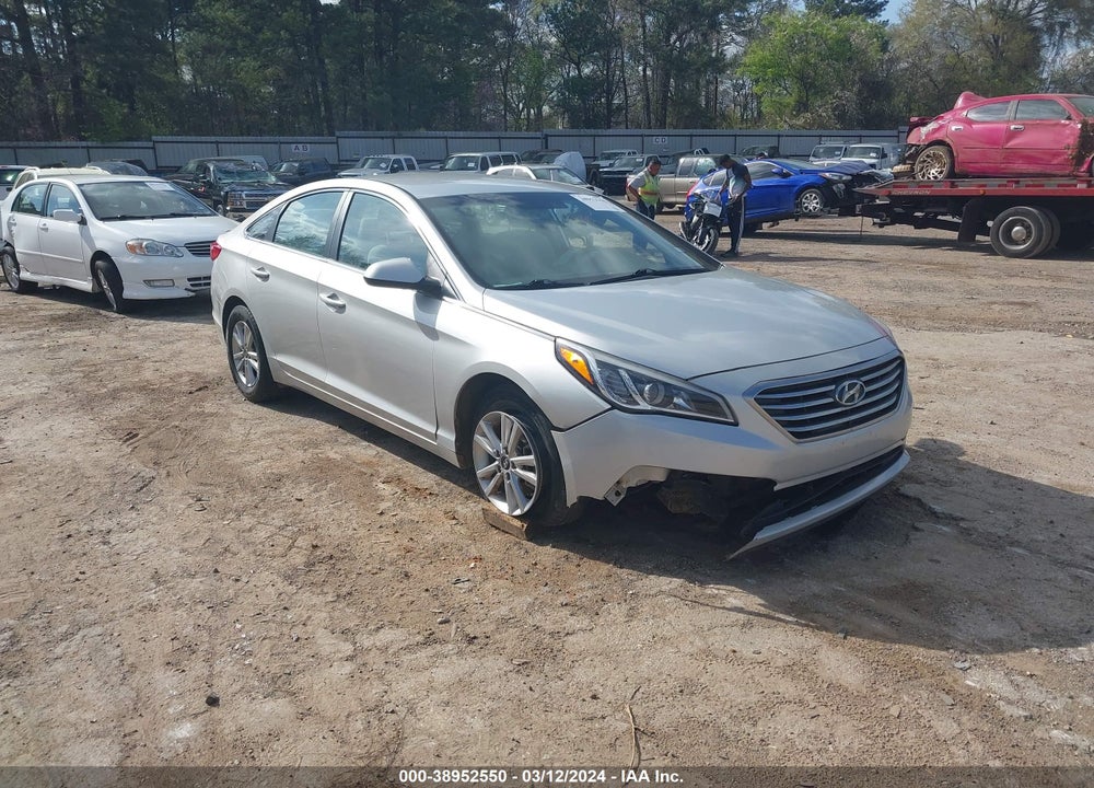 2017 HYUNDAI SONATA VIN: 5NPE24AF4HH568874