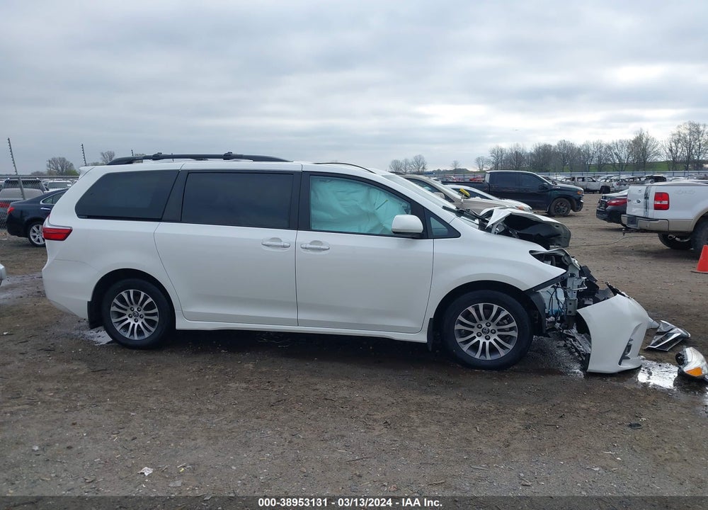 2020 TOYOTA SIENNA XLE VIN: 5TDYZ3DCXLS045074