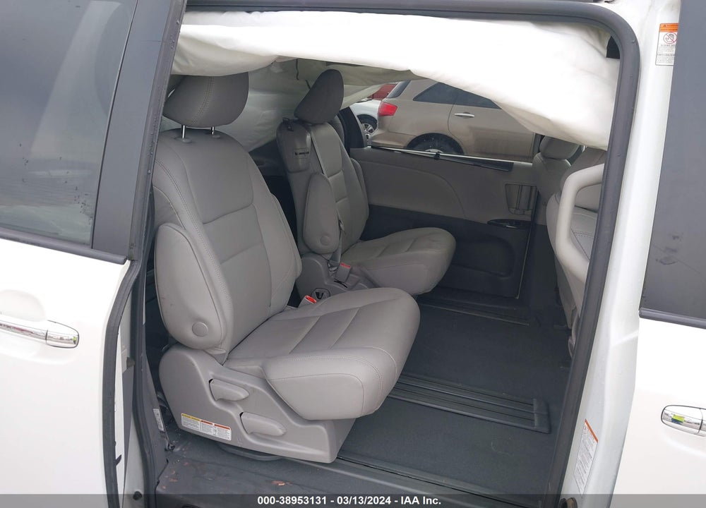 2020 TOYOTA SIENNA XLE VIN: 5TDYZ3DCXLS045074