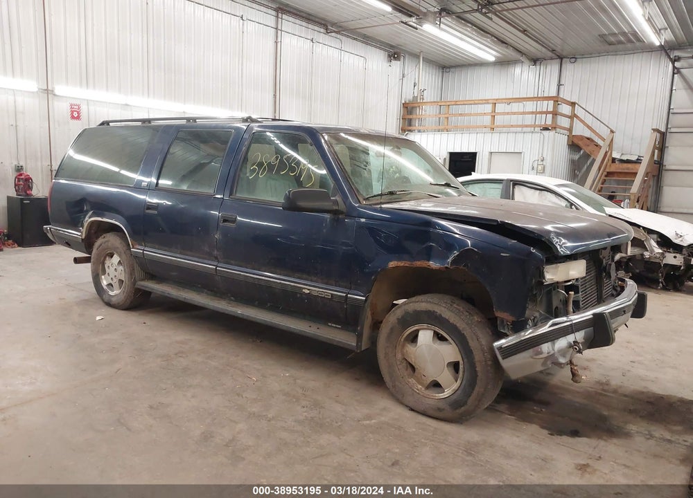 1993 CHEVROLET SUBURBAN K1500 VIN: 1GNFK16K3PJ375167