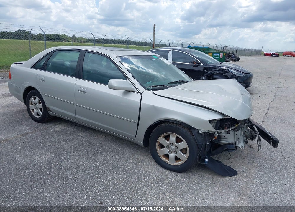 2000 TOYOTA AVALON XL VIN: 4T1BF28B9YU030235