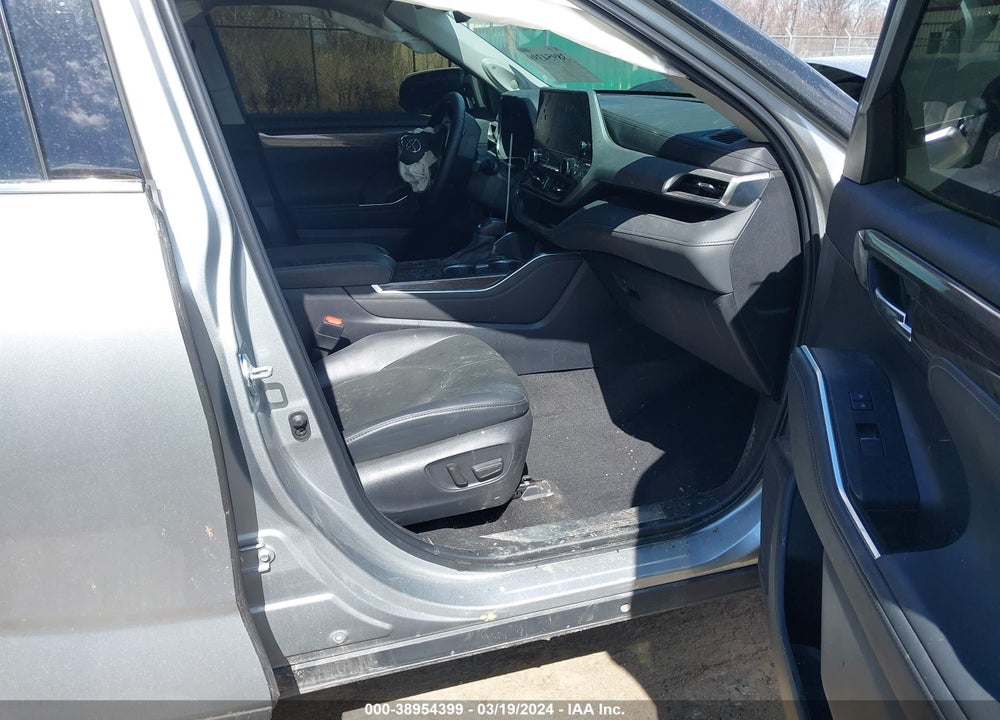 2023 TOYOTA HIGHLANDER HYBRID PLATINUM VIN: 5TDEBRCH7PS112114
