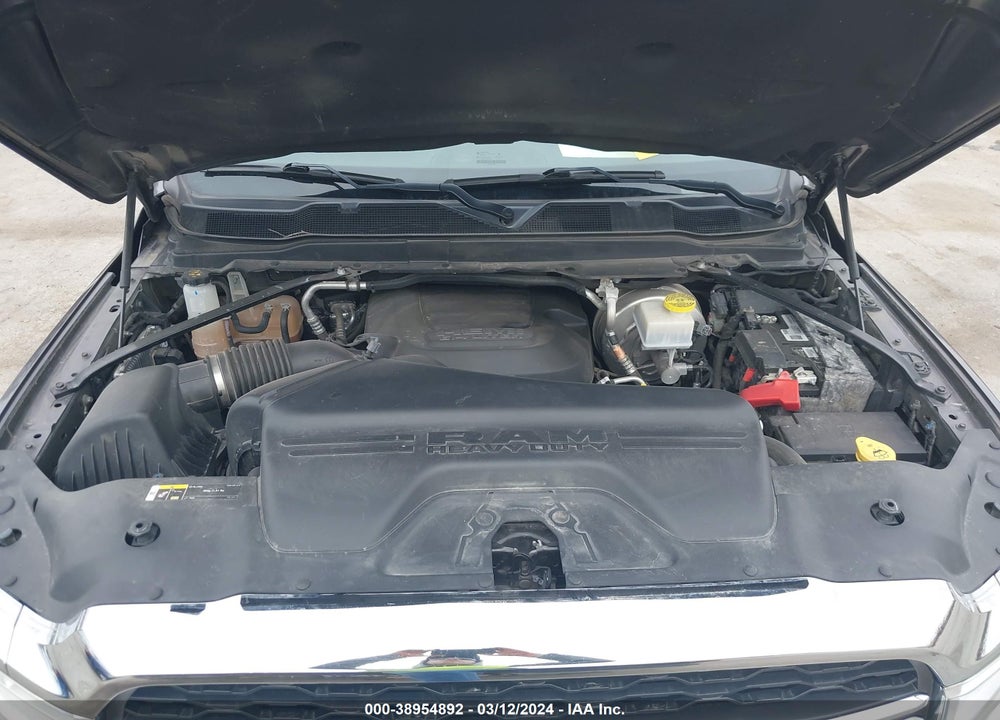 2020 RAM 2500 TRADESMAN 4X4 8' BOX VIN: 3C6UR5HJ3LG146126