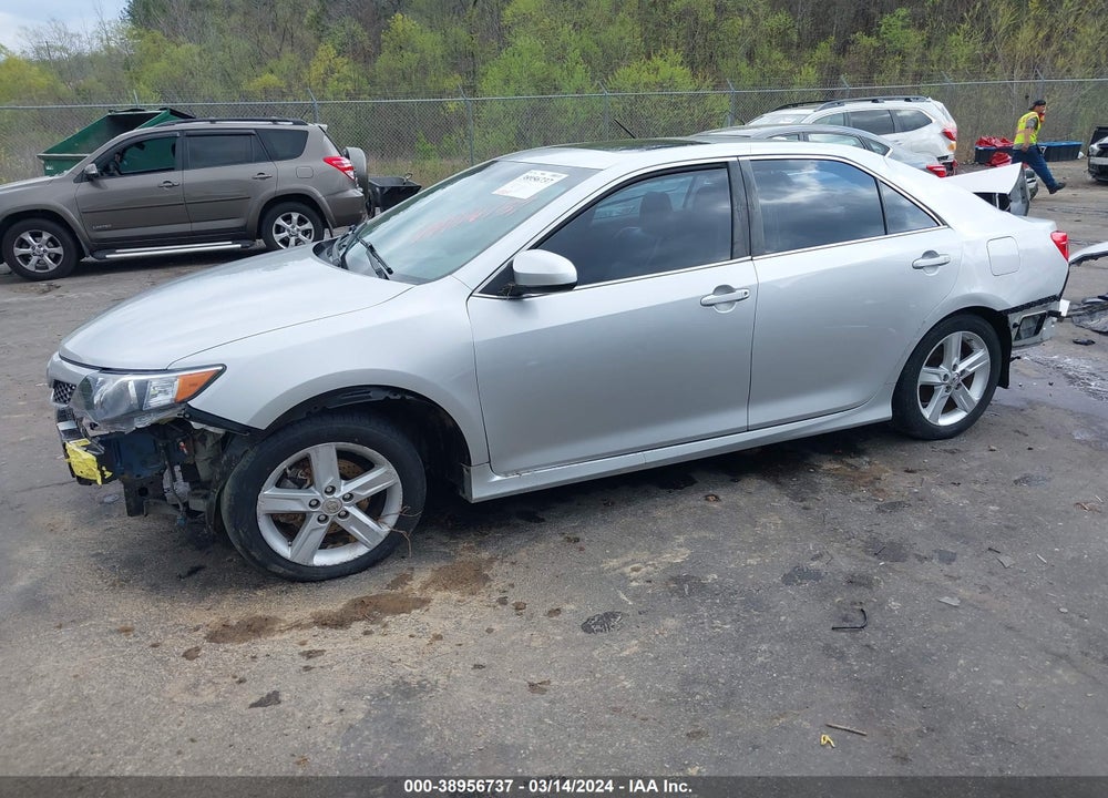 2014 TOYOTA CAMRY SE VIN: 4T1BF1FK3EU794607