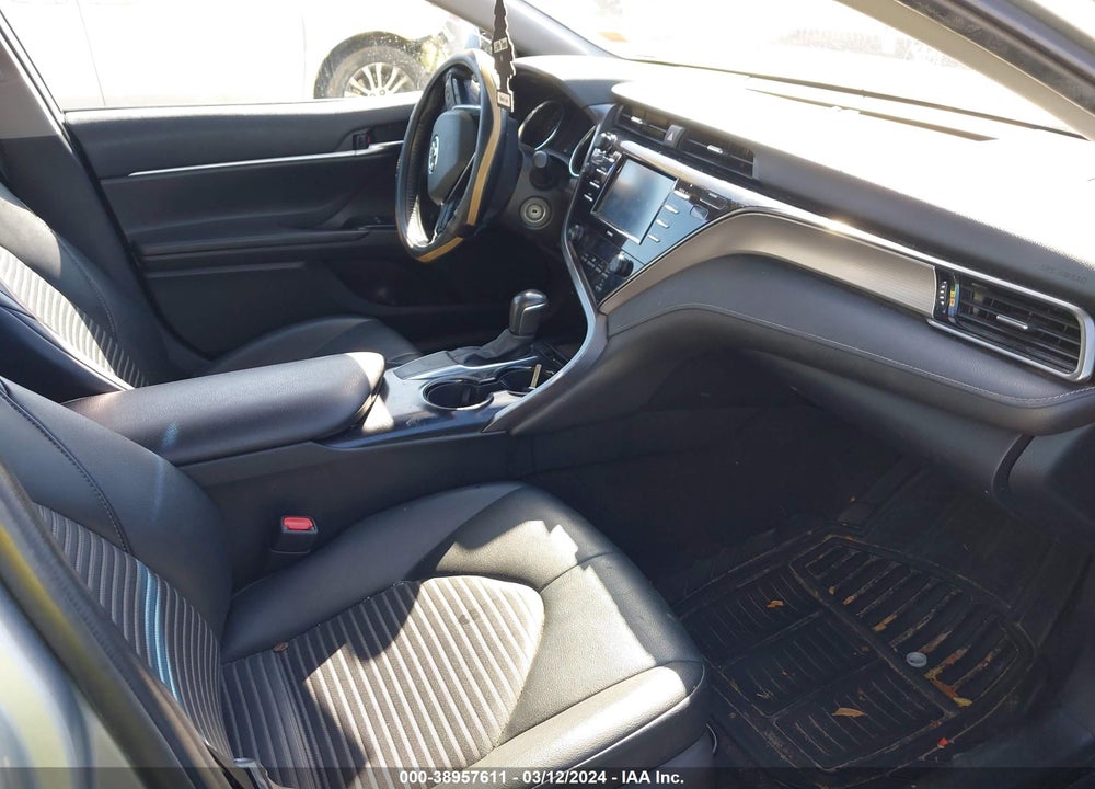 2020 TOYOTA CAMRY SE VIN: 4T1G11AK5LU360617