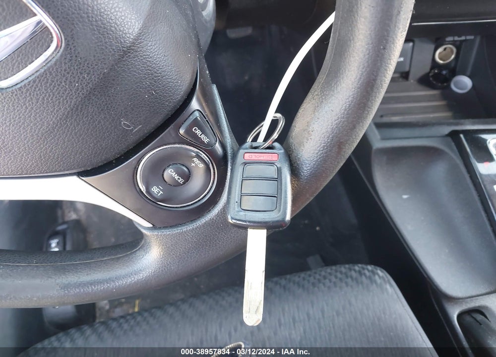 2015 HONDA CIVIC LX VIN: 19XFB2F57FE114564
