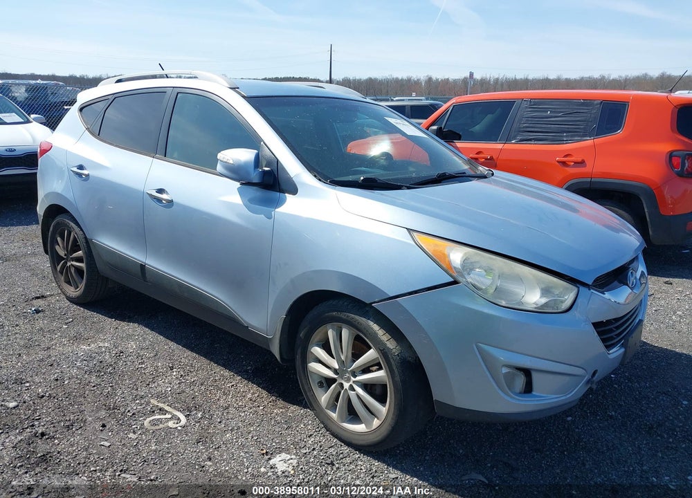 2013 HYUNDAI TUCSON LIMITED VIN: KM8JU3AC0DU694511