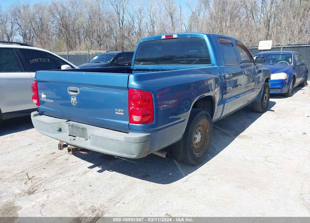 2005 DODGE DAKOTA ST VIN: 1D7HE28NX5S157813