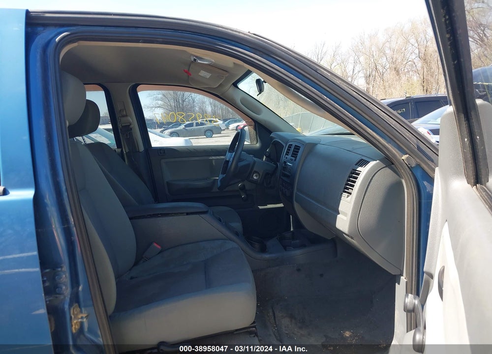 2005 DODGE DAKOTA ST VIN: 1D7HE28NX5S157813