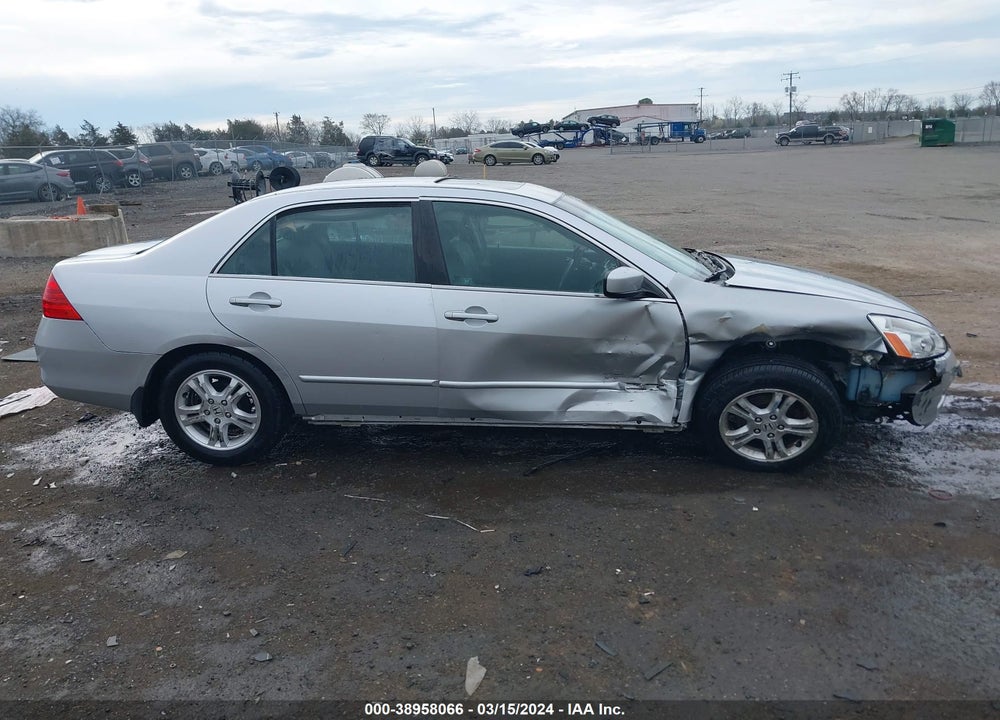 2007 HONDA ACCORD VIN: 1HGCM56727A141712