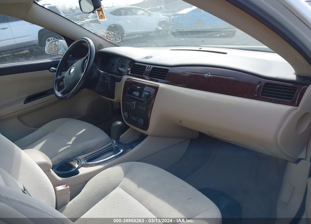 2011 CHEVROLET IMPALA LT VIN: 2G1WG5EK2B1300183