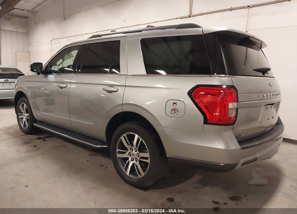 2023 FORD EXPEDITION XLT VIN: 1FMJU1J87PEA09337