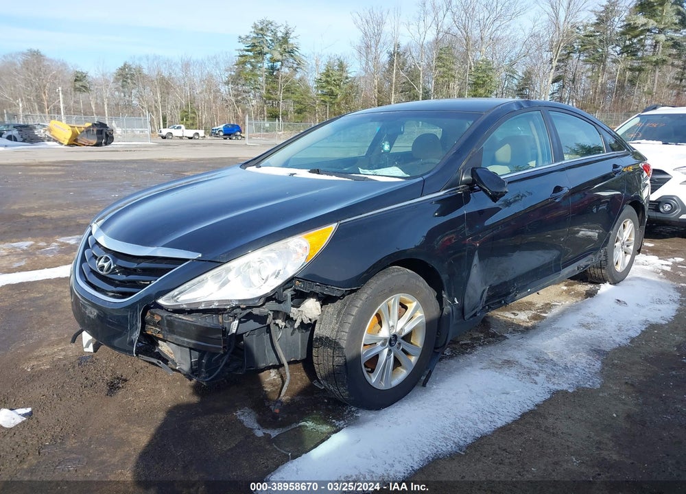 2013 HYUNDAI SONATA GLS VIN: 5NPEB4ACXDH724528