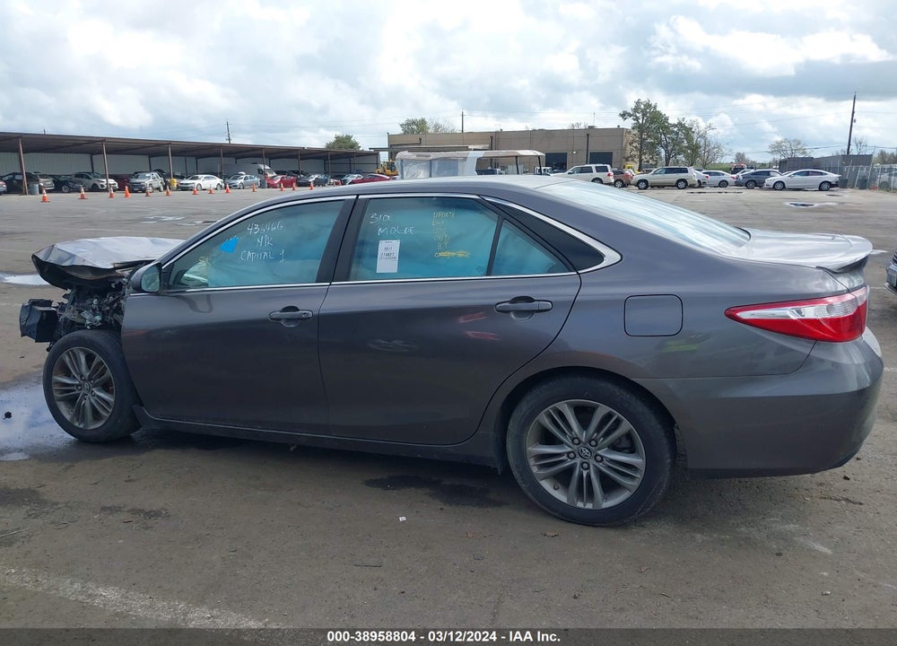 2017 TOYOTA CAMRY SE VIN: 4T1BF1FK2HU436466