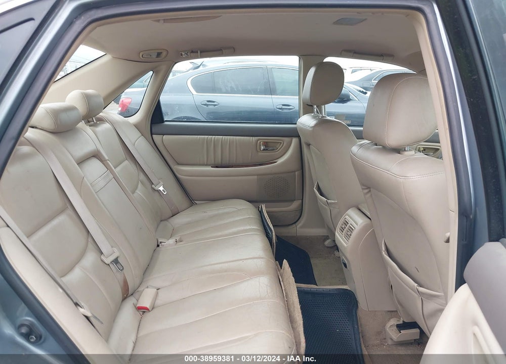 2001 TOYOTA AVALON XLS W/BUCKET SEATS VIN: 4T1BF28B51U148949