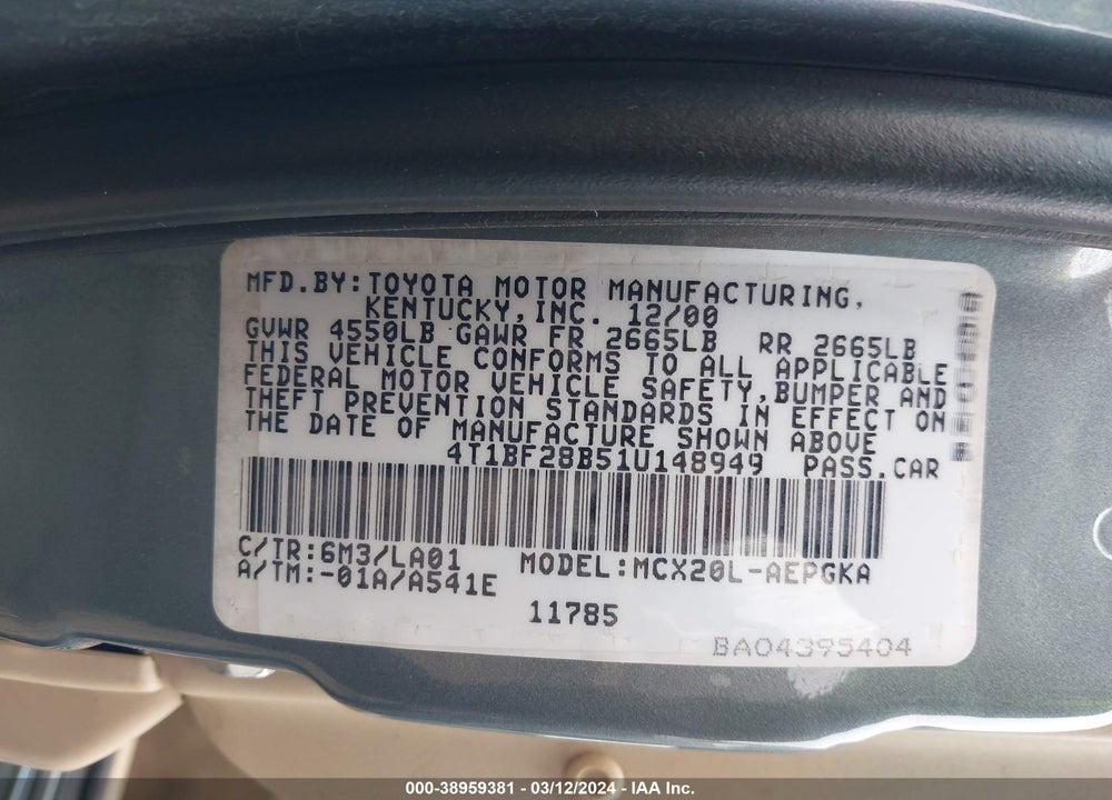 2001 TOYOTA AVALON XLS W/BUCKET SEATS VIN: 4T1BF28B51U148949