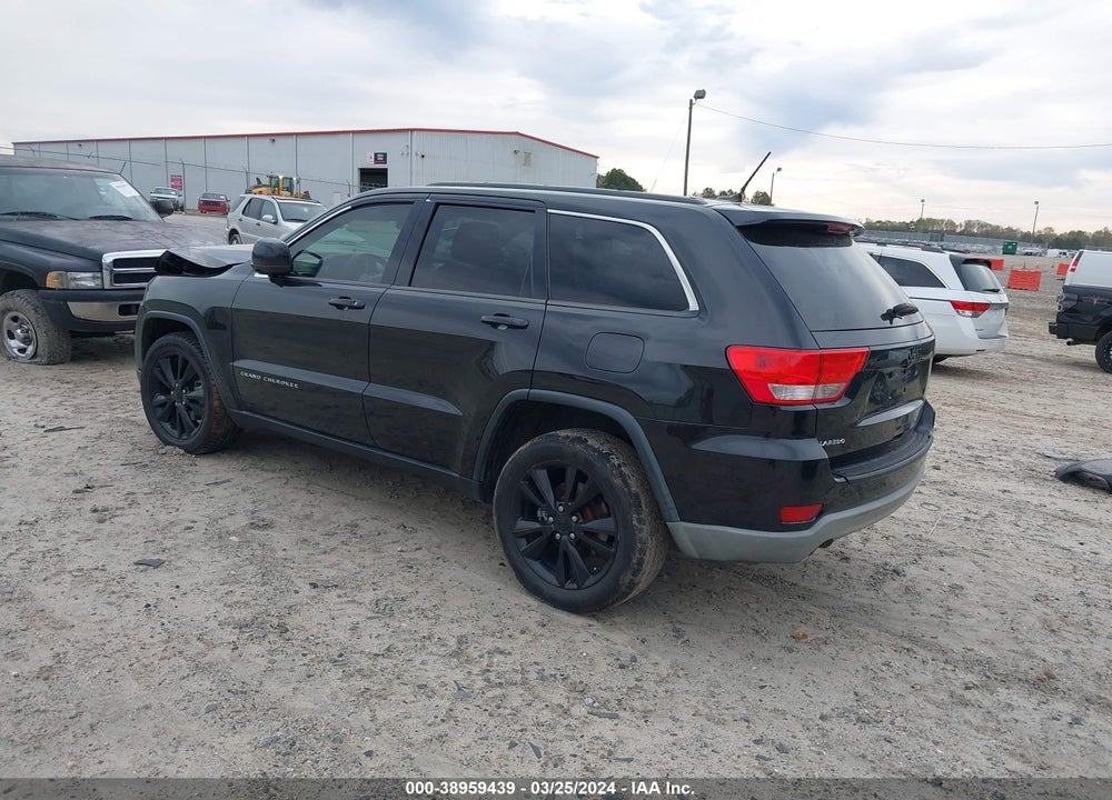 2013 JEEP GRAND CHEROKEE LAREDO/ALTITUDE VIN: 1C4RJEAT7DC596898