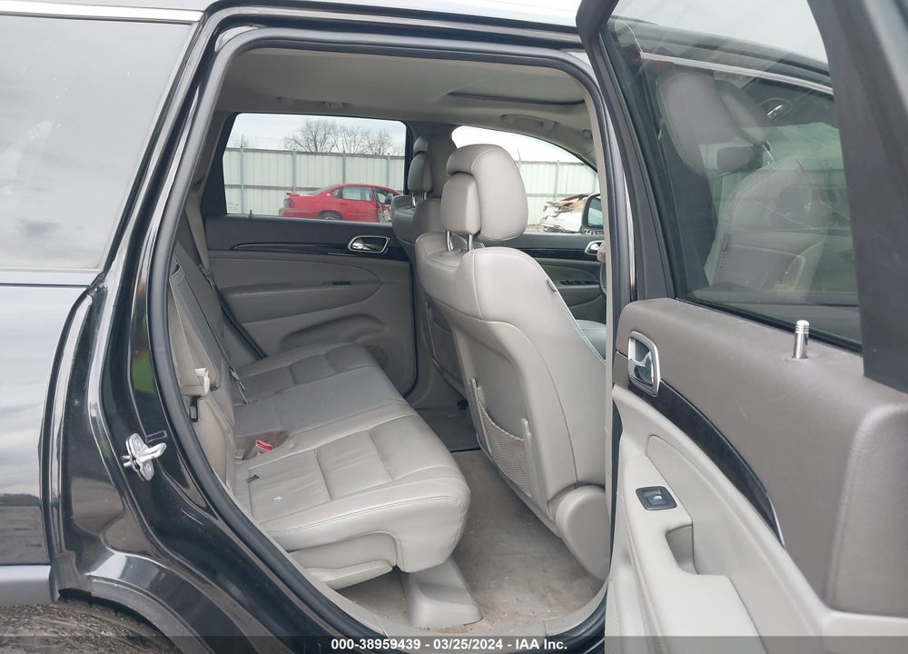 2013 JEEP GRAND CHEROKEE LAREDO/ALTITUDE VIN: 1C4RJEAT7DC596898