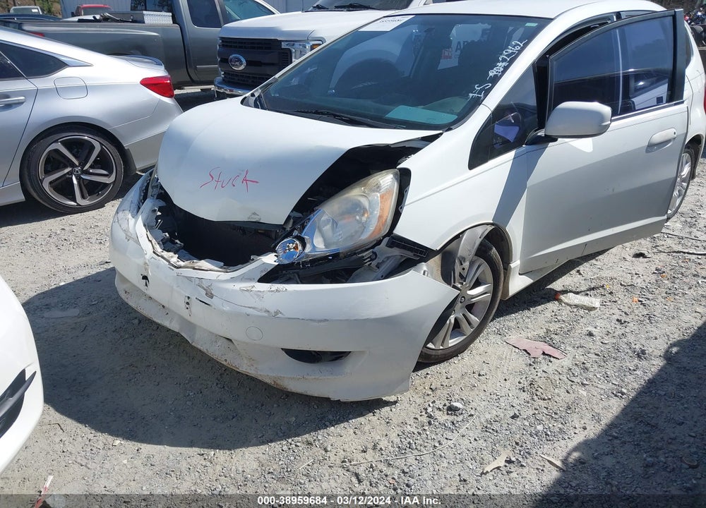 2009 HONDA FIT SPORT VIN: JHMGE88459S039740