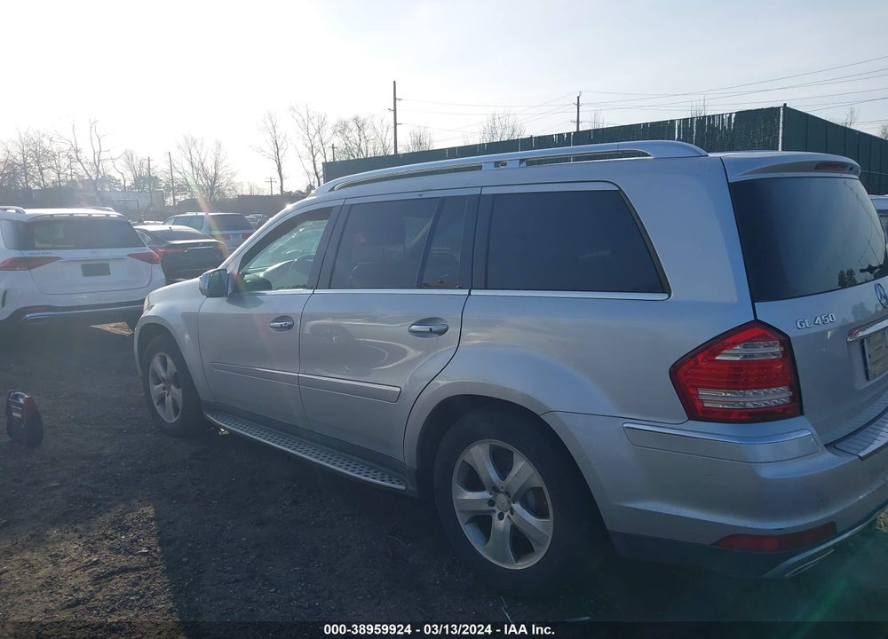 2010 MERCEDES-BENZ GL 450 4MATIC VIN: 4JGBF7BE8AA553902