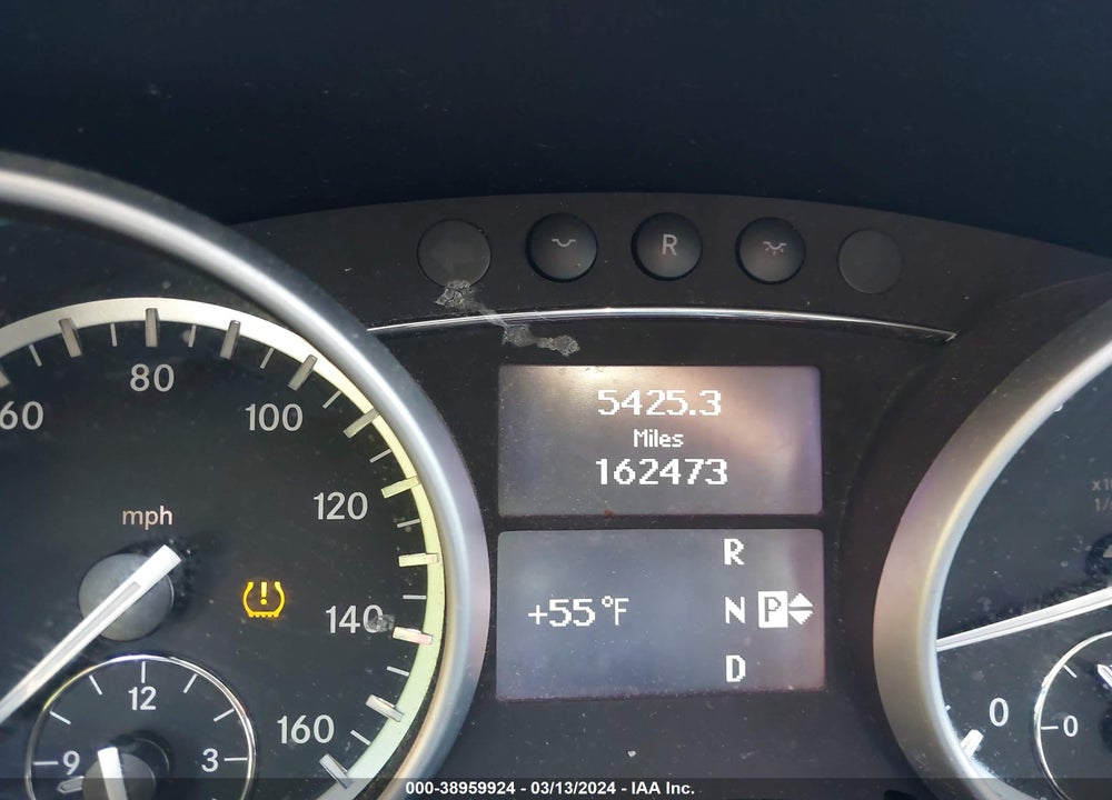 2010 MERCEDES-BENZ GL 450 4MATIC VIN: 4JGBF7BE8AA553902
