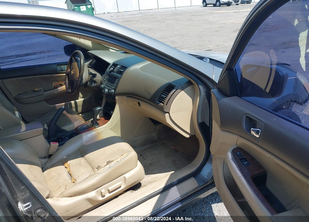 2006 HONDA ACCORD 3.0 EX VIN: 1HGCM66596A015012