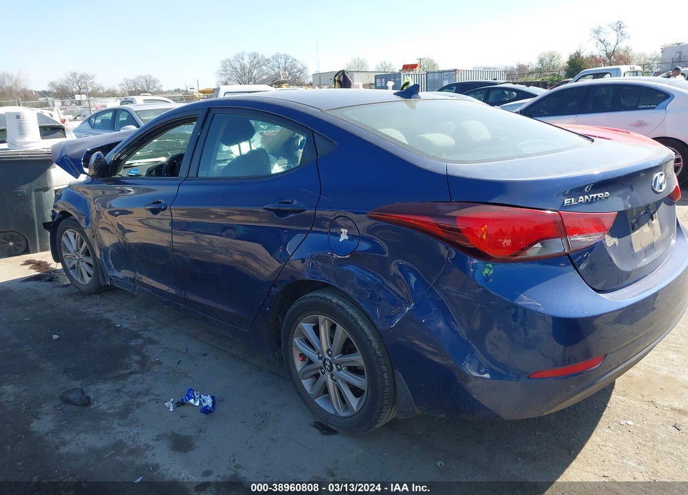 2015 HYUNDAI ELANTRA VIN: 5NPDH4AE8FH641307
