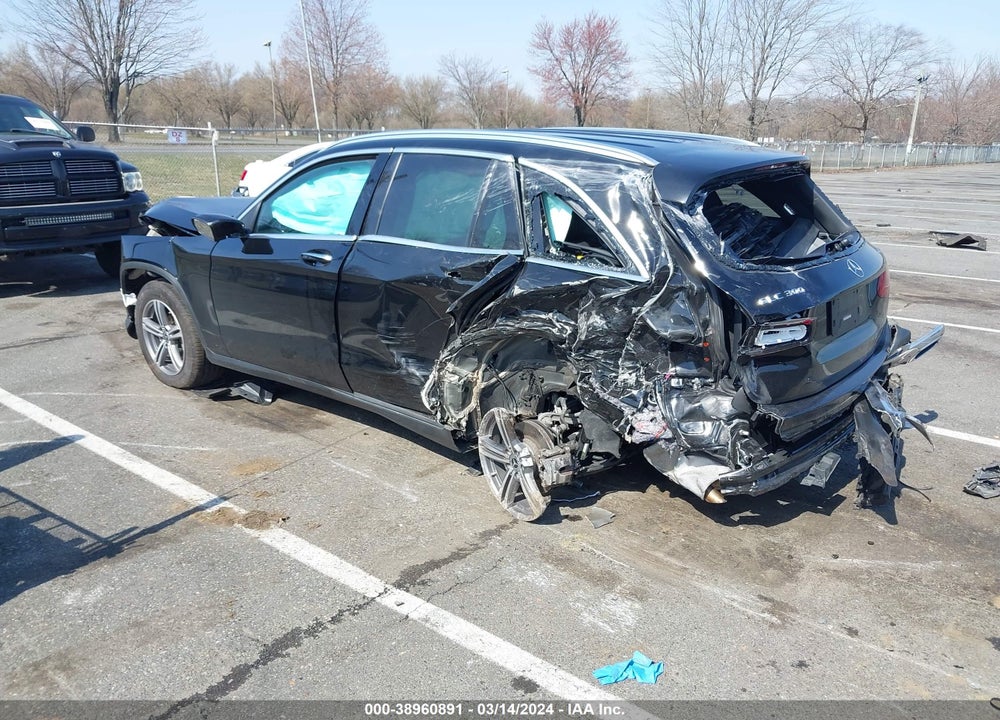 2022 MERCEDES-BENZ GLC 300 4MATIC SUV VIN: W1N0G8EB7NG062071