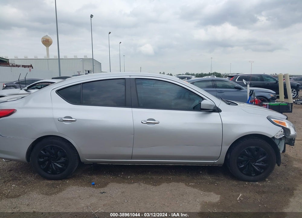 2019 NISSAN VERSA 1.6 SV VIN: 3N1CN7AP8KL845738