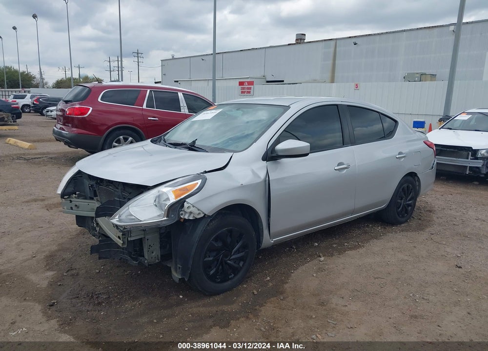 2019 NISSAN VERSA 1.6 SV VIN: 3N1CN7AP8KL845738