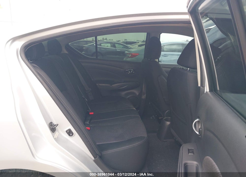 2019 NISSAN VERSA 1.6 SV VIN: 3N1CN7AP8KL845738